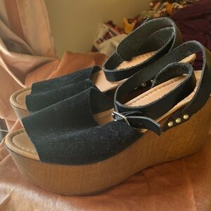 Seychelles Black and Brown Wedge Sandals